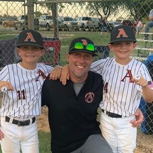 Meet your Posher, Todd